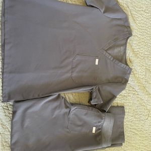 Charcoal figs scrubs